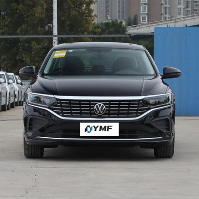 Lithium Iron Phosphate Battery Powered VW Sagitar Sedan with AWD and Leather Interior